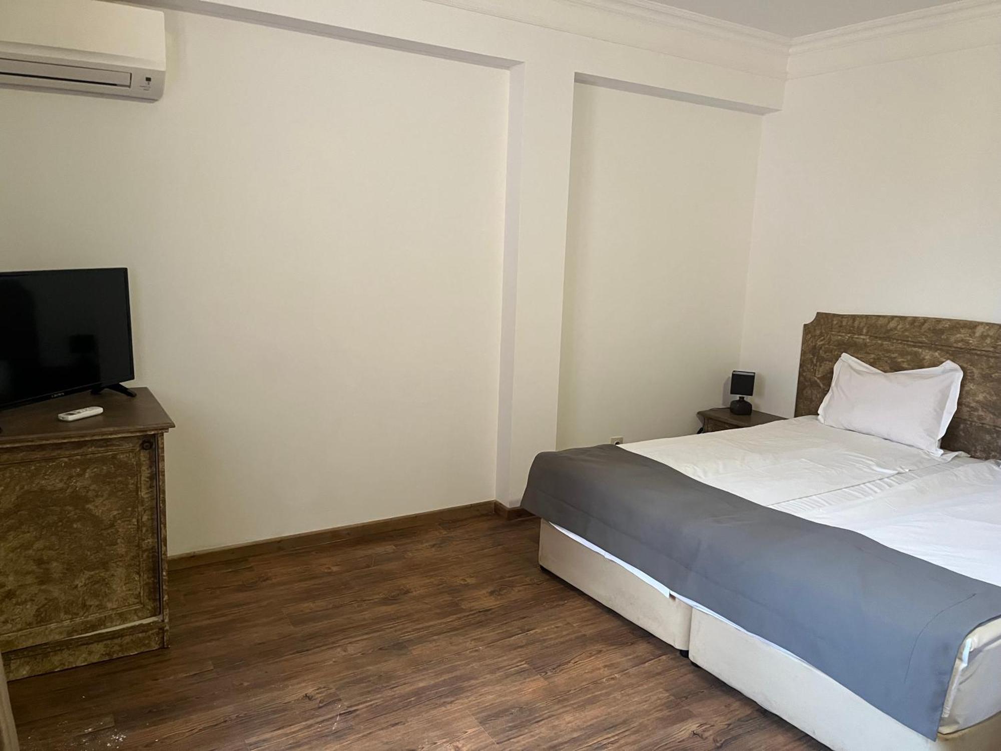 Andesite Boutique Residence Hotel Sofia Buitenkant foto
